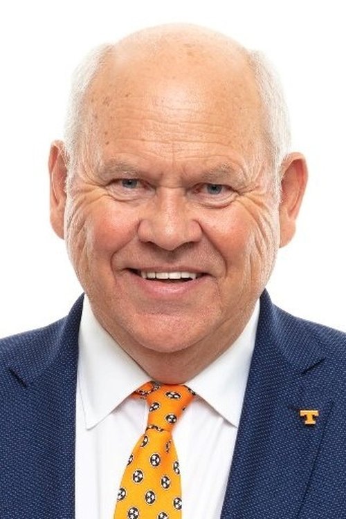 Phillip Fulmer as himself