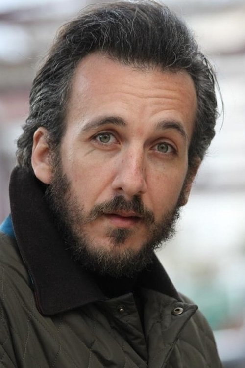 Fahmi Guerbaa as Le tueur