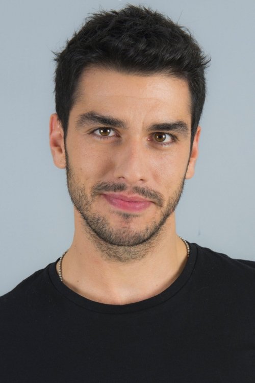 Aras Aydın as Matteo