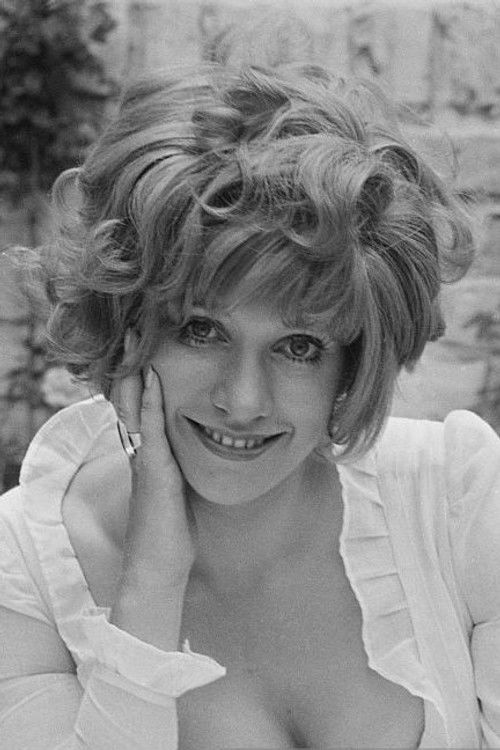 Hilary Pritchard as Toni Vencini