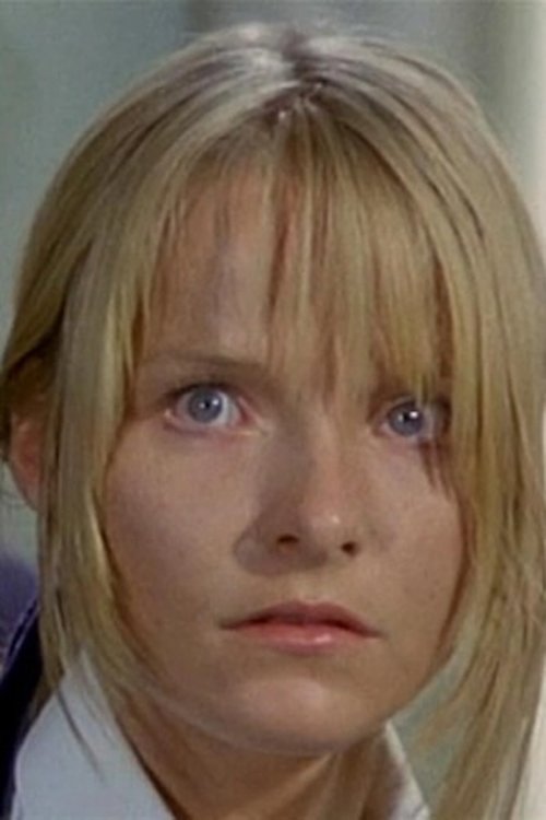 Claudia Butenuth as Prinzessin Wilhelmine