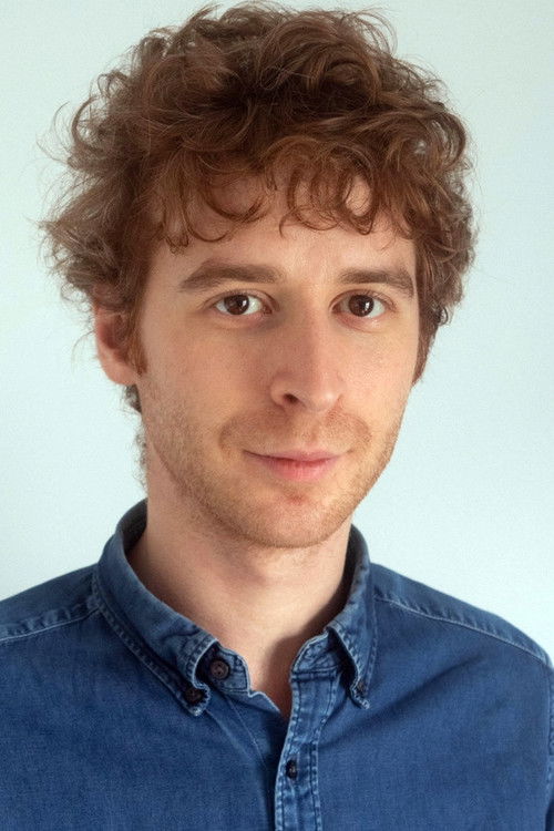 Pierre Deschamps as le jeune voisin