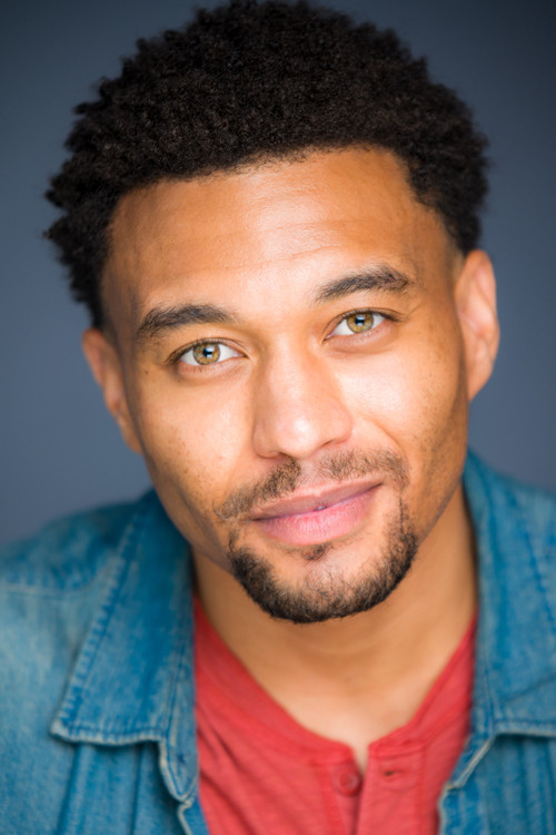 Wes Frazier as Detective Tholmer