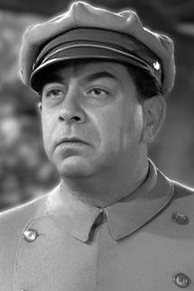 Murray Leonard as Marlow