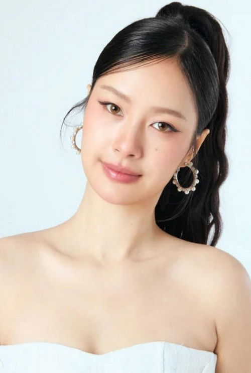 Pansa Vosbein as Now