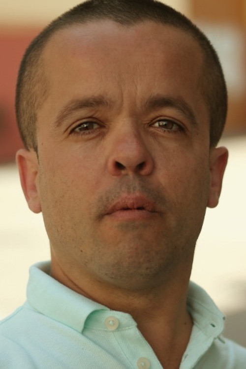 Rubén Jiménez as Cuidador