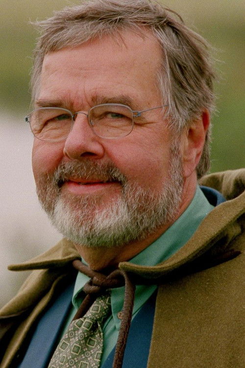 Piet van Deurs as Vært