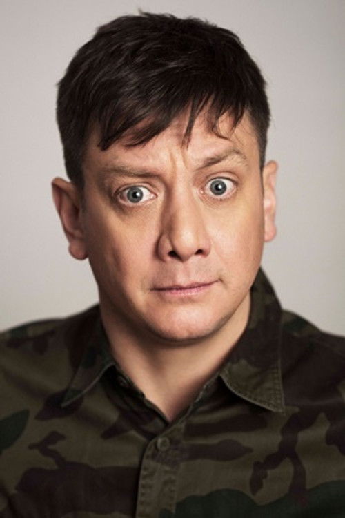 Christian Uribe as Roberto Ortiz