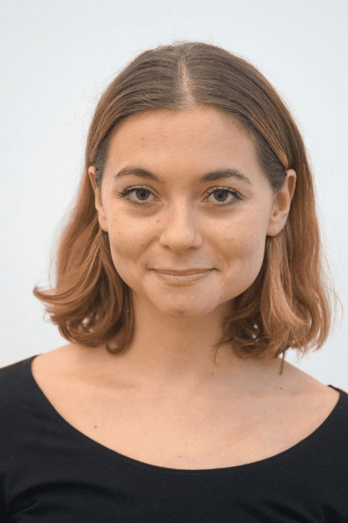 Mahaut Adam as Mathilde