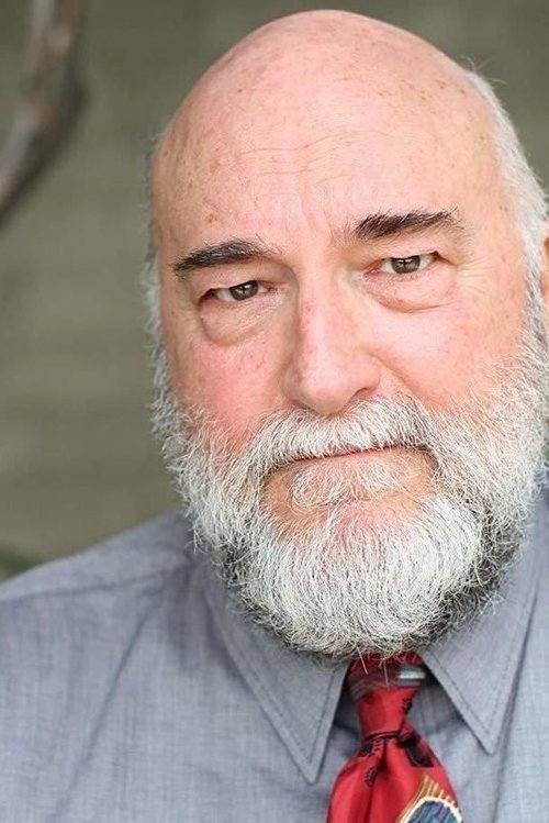 John Apicella as Grocery Manager