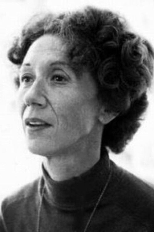 Márgara Alonso as Emilia