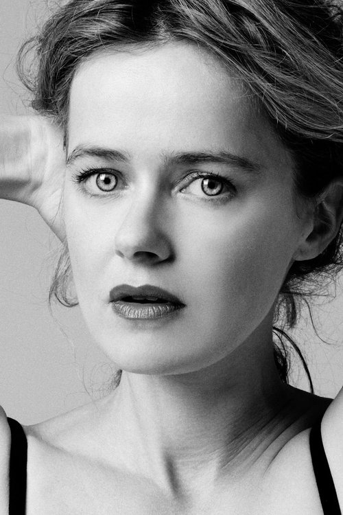 Julie Delarme as Jeanne Larosière