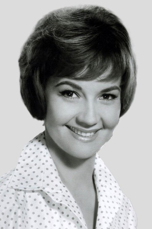 Liselotte Pulver as Raina Petkoff