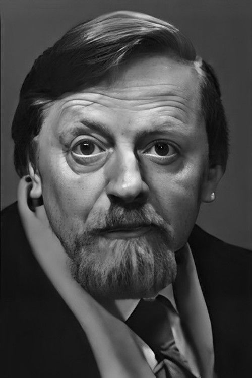 Viktors Zvaigzne as Peterson