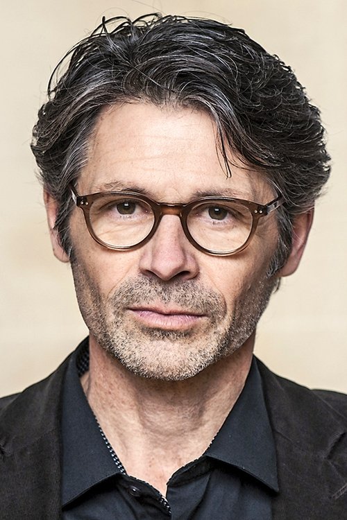 Charlie Ebbs as Inmate 3