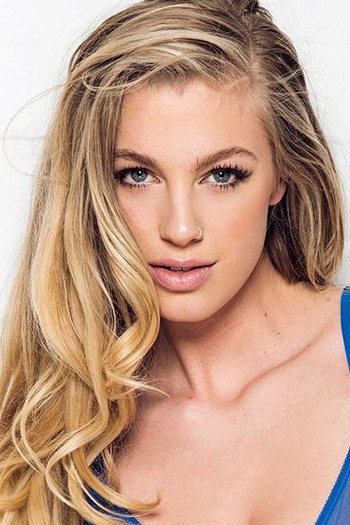 Joanna May Parker as Rochelle