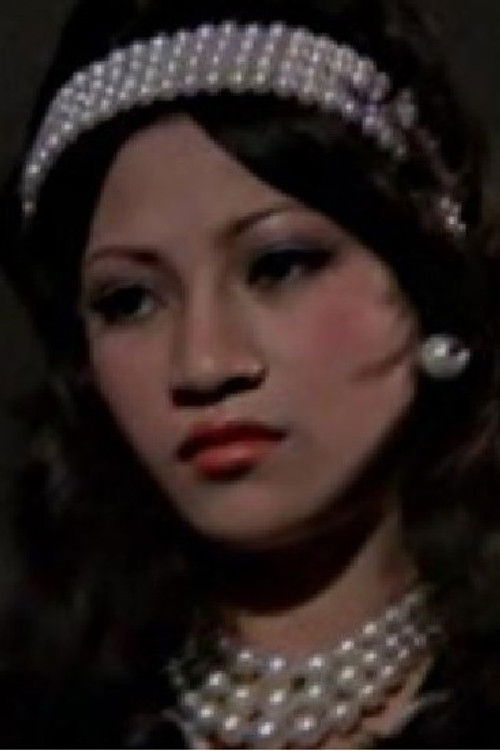 Mi Lan as Priest's Niece