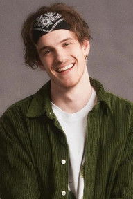 Trevor Evarts as Dr. Green