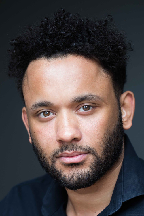 Davíð Þór Katrínarson as Acting Student