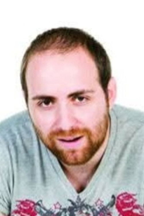 Giorgos Andrea Tsiakkas as Makis Pattalosavvas