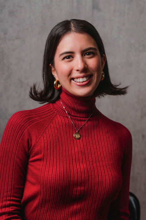 Dani Sadun as Fruit Saleswoman