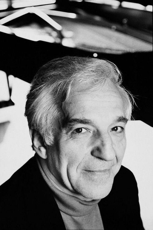 Vladimir Ashkenazy as Self