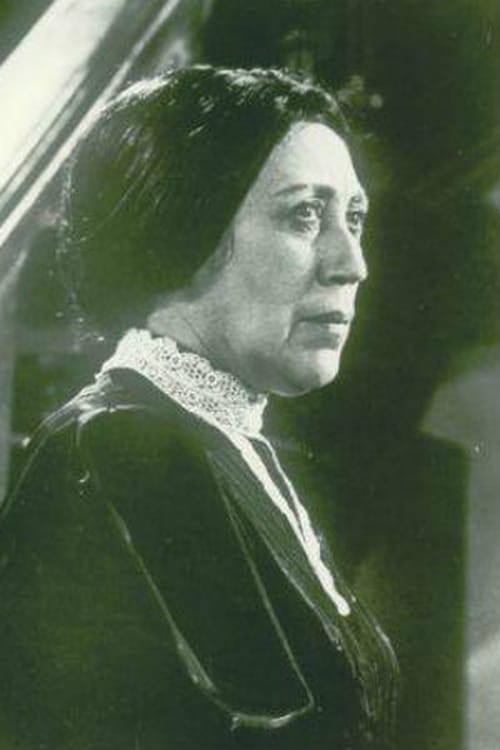 Cosette Lee as Landlady