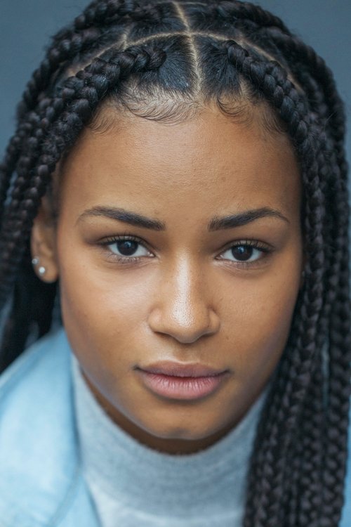 Lisa Nyarko as Manon