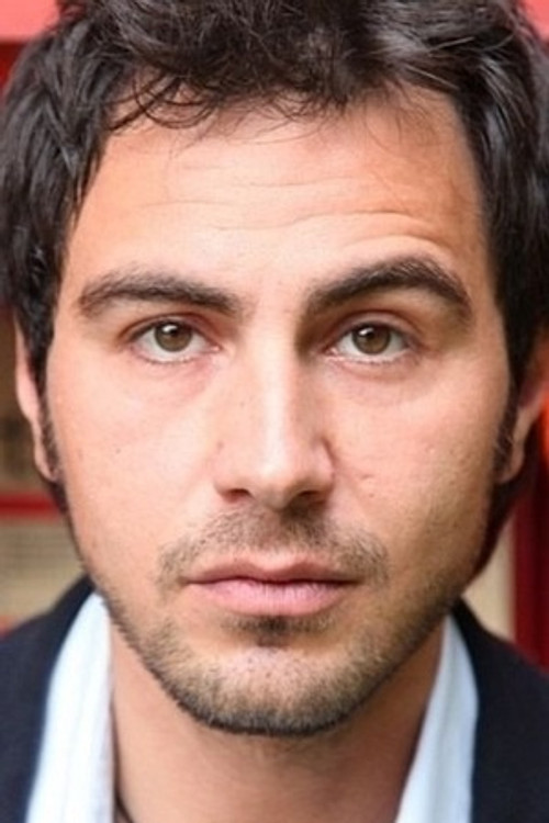 Ercan Öksüz as Yasin Al Sayed