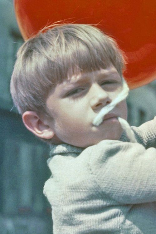 Pascal Lamorisse as Pascal, the Little Boy