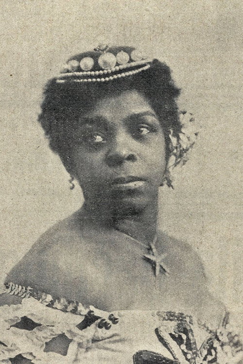 Arabella Fields as Mabrouka