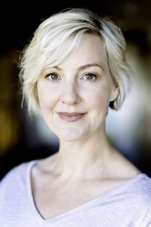 Kirsty Hillhouse as Frances