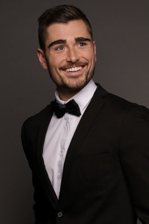 Sean van Noordwyk as Rynoux