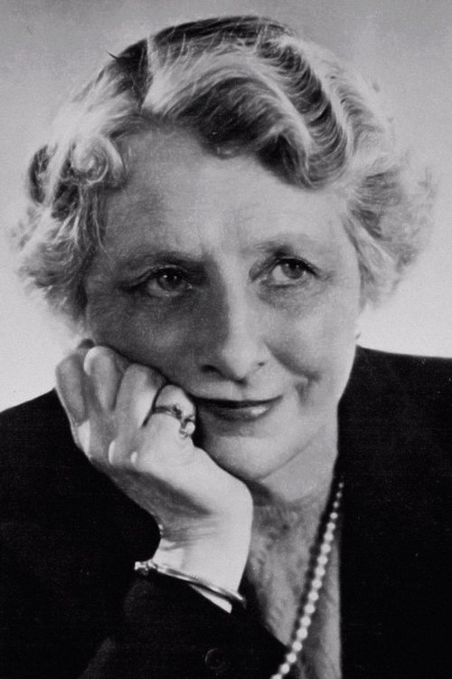 Gladys Young as Mrs. Bracebridge