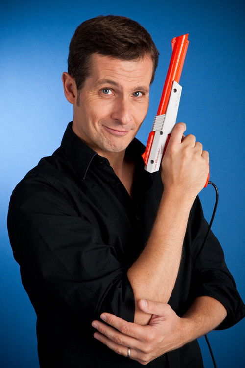 Marc Lacombe as L'agent du FBI