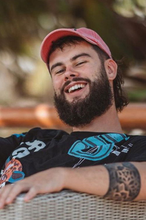 Romain Goisbeau as Self