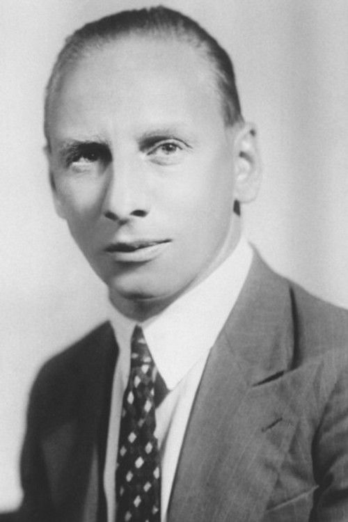 Vladimir Balikhin as Yuli Kapitonich Karandyshev