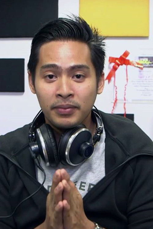 Taib Zamannuri as Raykal