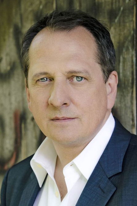 Thomas Kügel as Macbeth