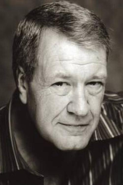 Ted Maynard as Robert Linhard