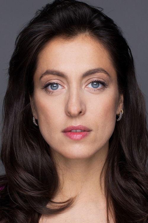 Anastasiya Meskova as Sara Crewe