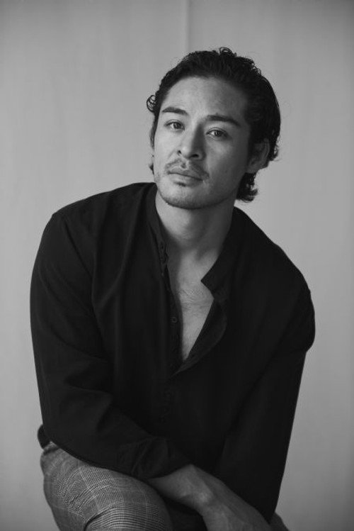 Carlos Segura as Israel