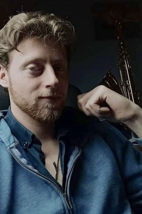 Turlough O'Cinneide as Self