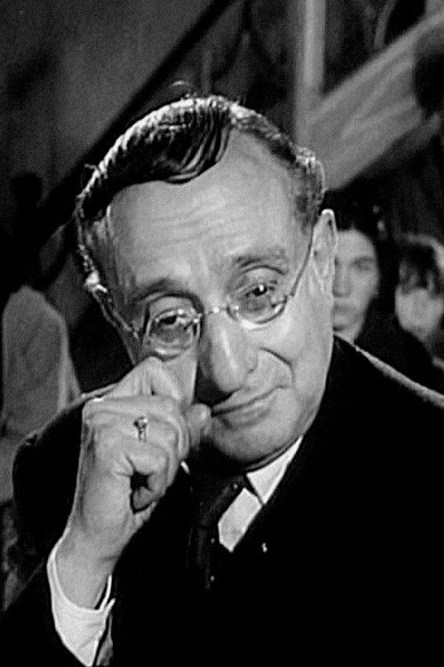 Mariano Ozores Francés as Padre de Gila