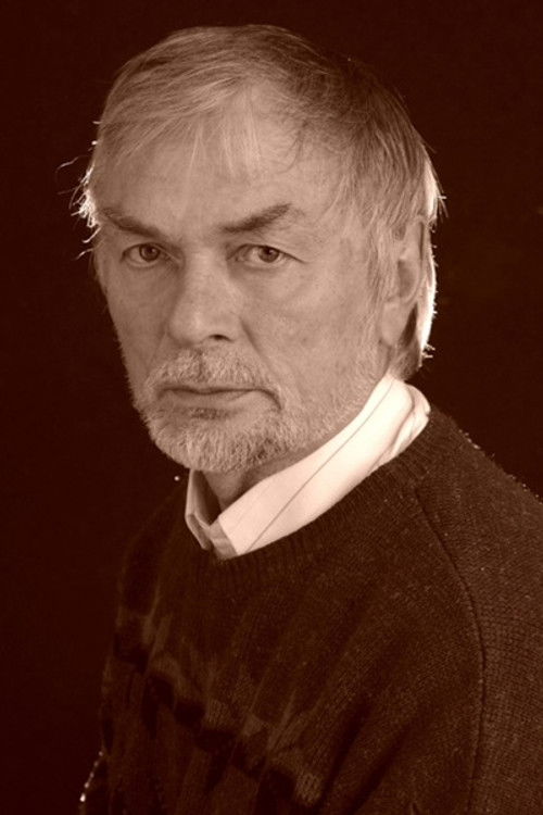 Vladimir Gorodnichev as Danila Nikitich