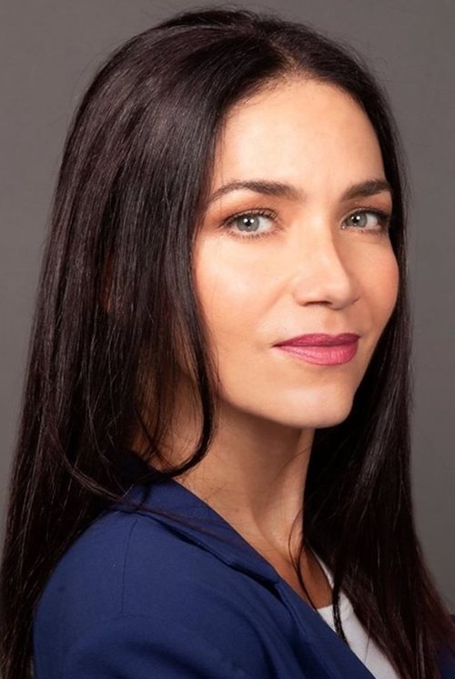 Emmanouela Alexiou as Ririka