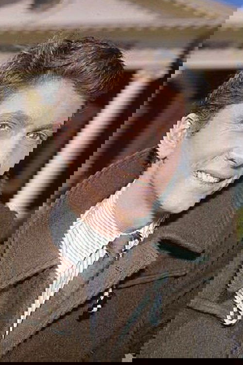 Richard Evans as Goldie