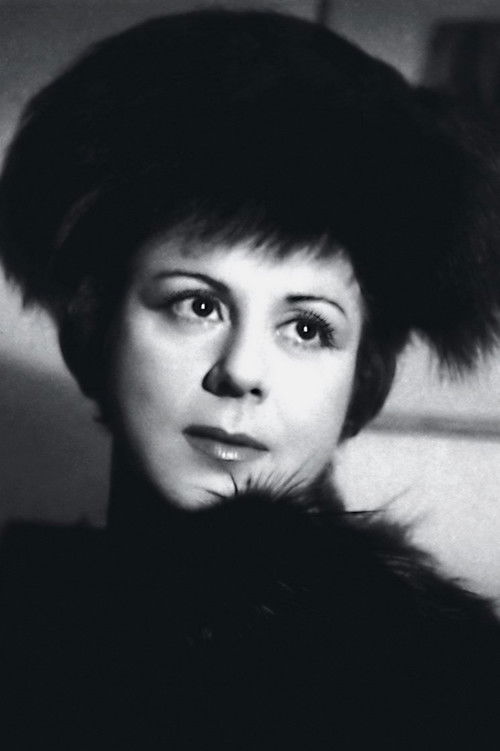 Mary Aroni as Marianna Papastavrou