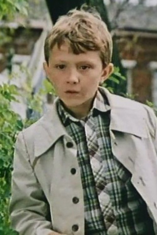 Zhenya Pivovarov as Anton (Koreshok), son of Olga