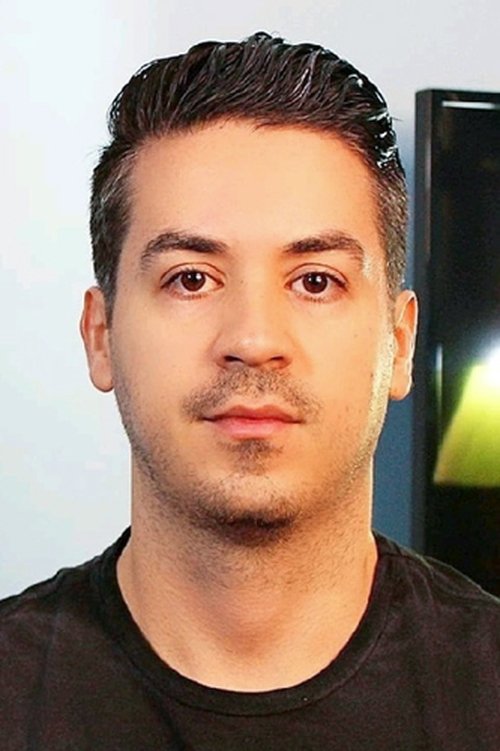 Rafael Zanesco as Entity